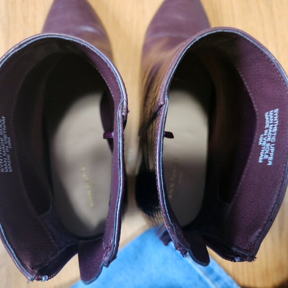 Ann Taylor Factory Burgundy Alligator Pattern Ankle Boots - Size 10 Women's - Picture 4 of 6